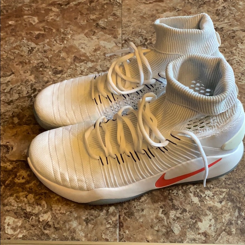 Nike Hyper dunk, Flyknit USA Basketball sneakers